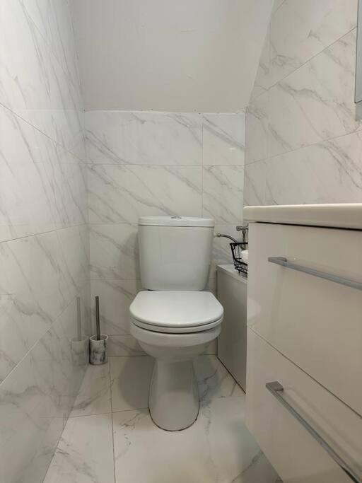 Apartment Avareen Verde Old-Town 150M To The Sea روفينج المظهر الخارجي الصورة