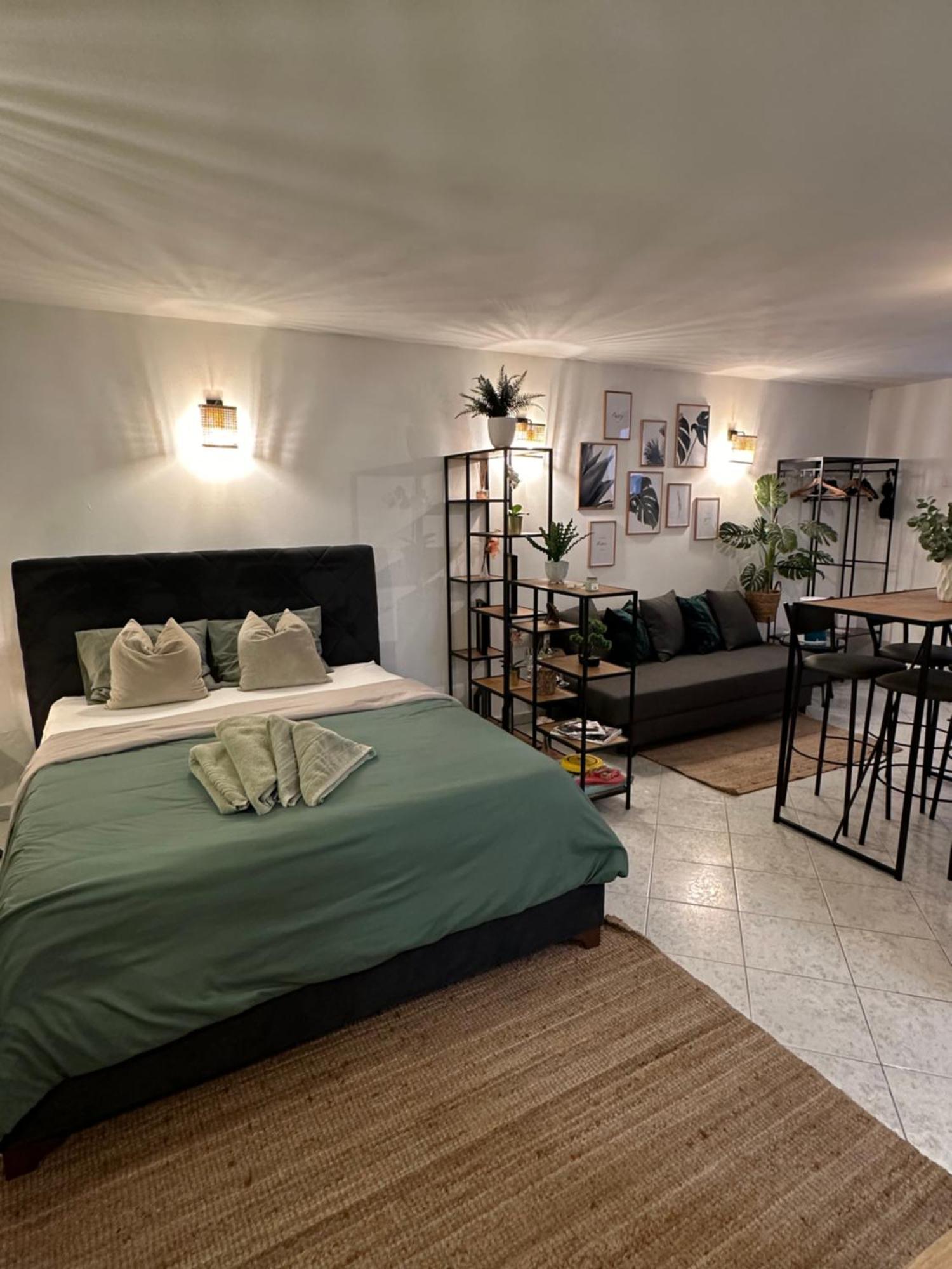 Apartment Avareen Verde Old-Town 150M To The Sea روفينج المظهر الخارجي الصورة