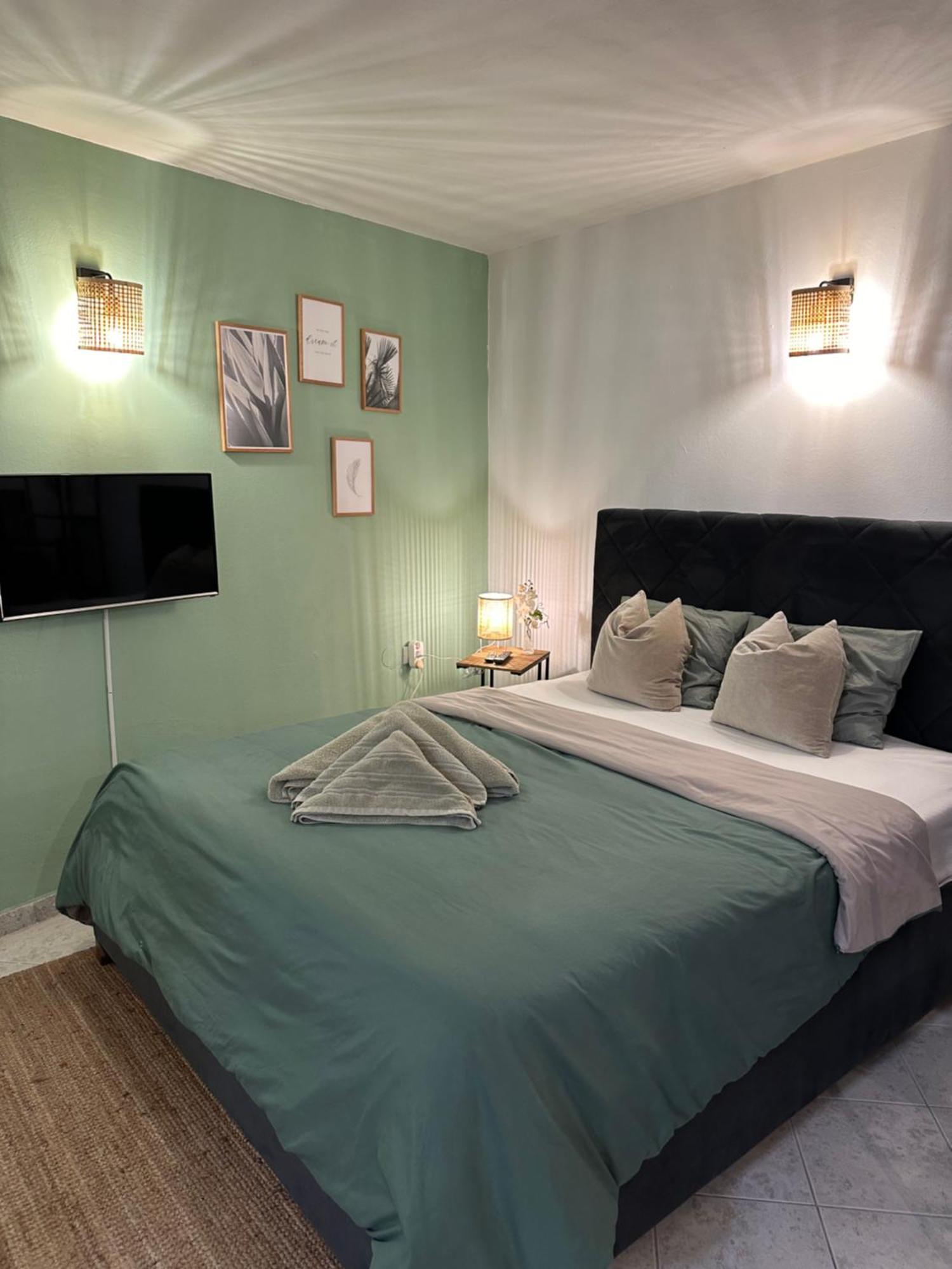Apartment Avareen Verde Old-Town 150M To The Sea روفينج المظهر الخارجي الصورة