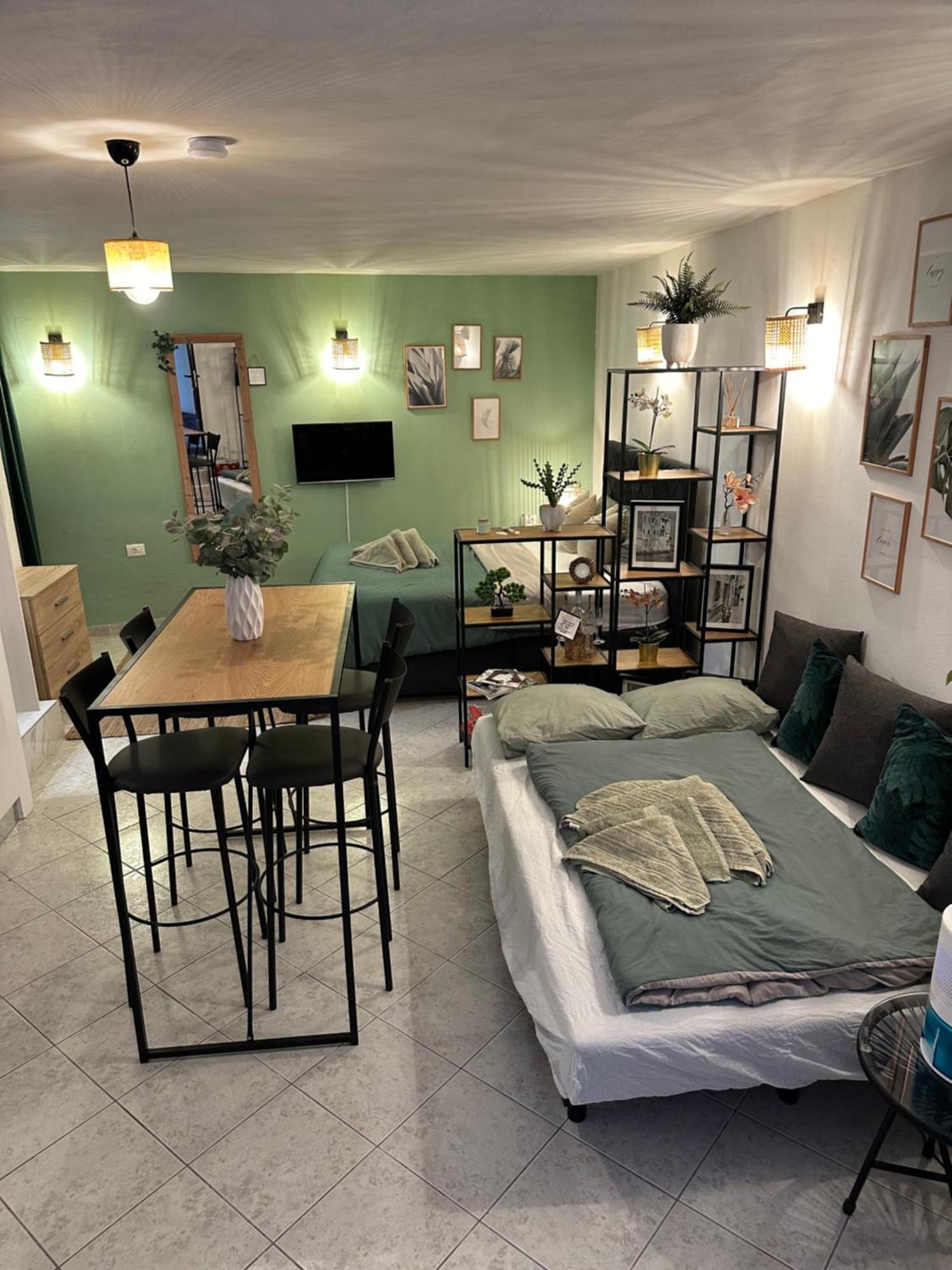 Apartment Avareen Verde Old-Town 150M To The Sea روفينج المظهر الخارجي الصورة